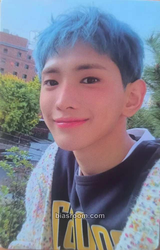 Tempest - LEW - [OUR T-EEN] Seasons Greetings 2024 Other season's greetings merch photocard