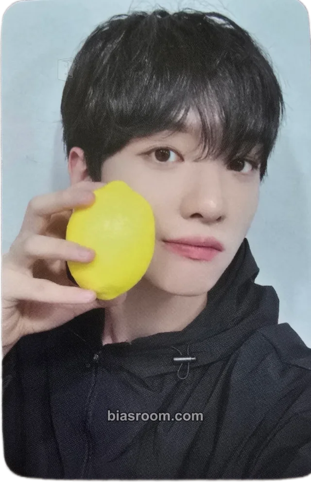 xikers - Yujun - HOUSE OF TRICKY : SPUR Album video call (fancall) withmuu/withdrama round 2
