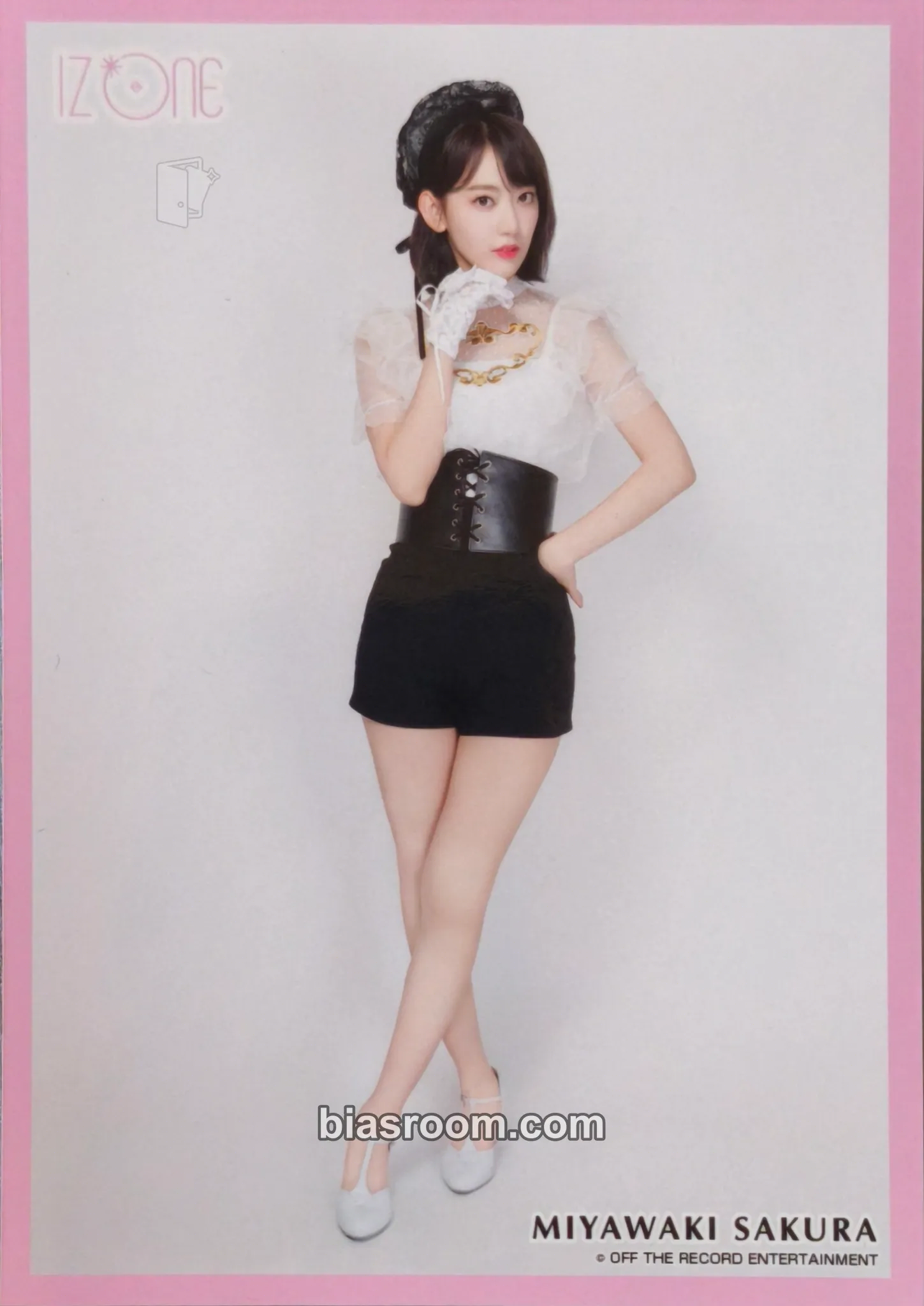 Sakura KCON 2019 Photocard - IZ*ONE - IZ*ONE K-pop photocard