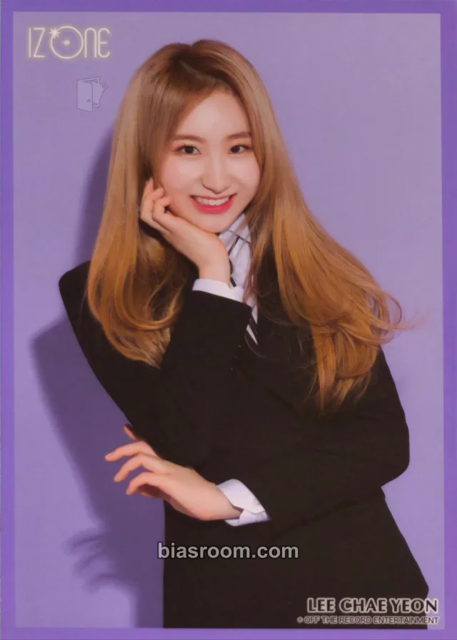 IZ*ONE - Lee Chaeyeon - Non-Album Bromides Other photo print black suit version