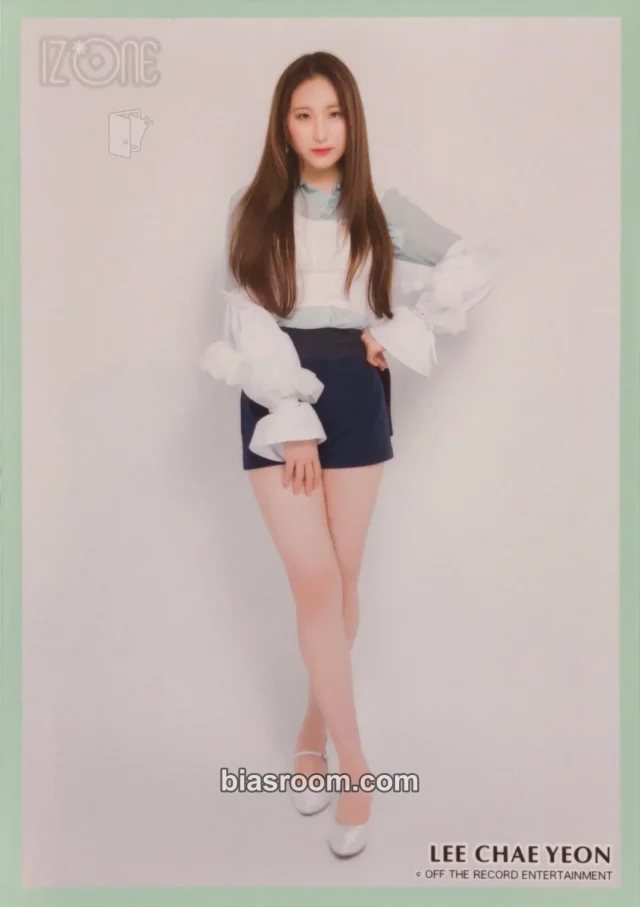 IZ*ONE - Lee Chaeyeon - Non-Album Bromides Other photo print violeta version