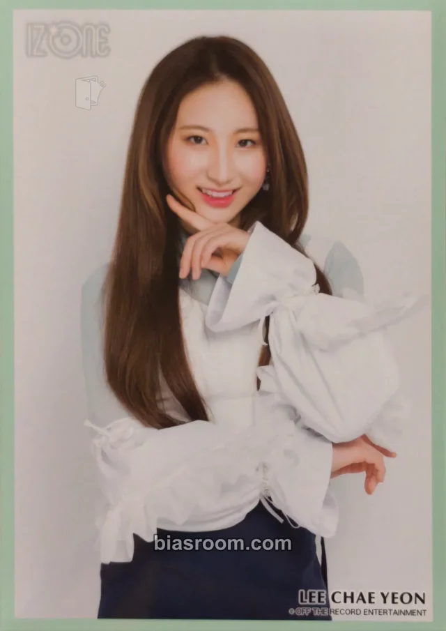 IZ*ONE - Lee Chaeyeon - Non-Album Bromides Other photo print violeta version