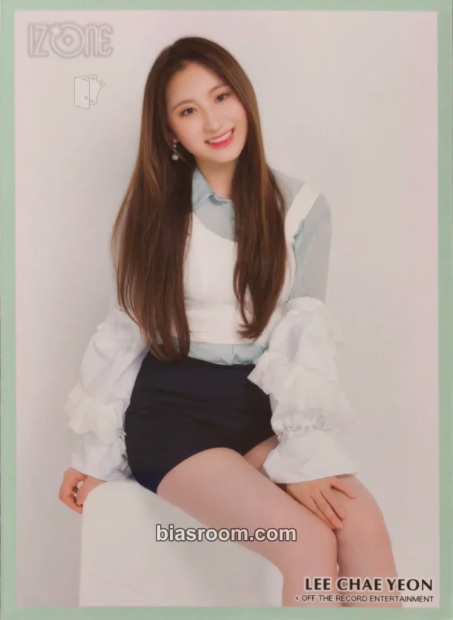 IZ*ONE - Lee Chaeyeon - Non-Album Bromides Other photo print violeta version
