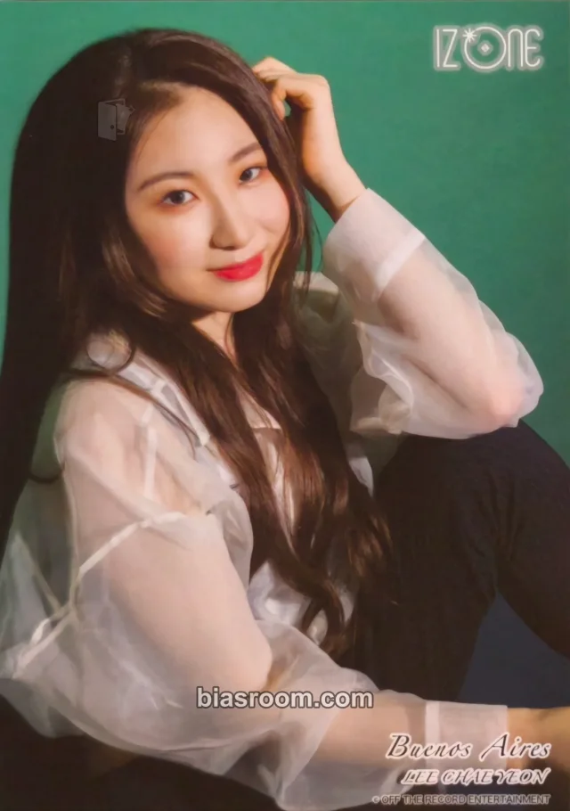 IZ*ONE - Lee Chaeyeon - Buenos Aires Album photo print B version random pack