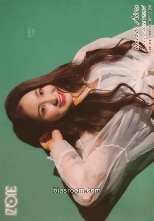 IZ*ONE - Lee Chaeyeon - Buenos Aires Album photo print B version random pack