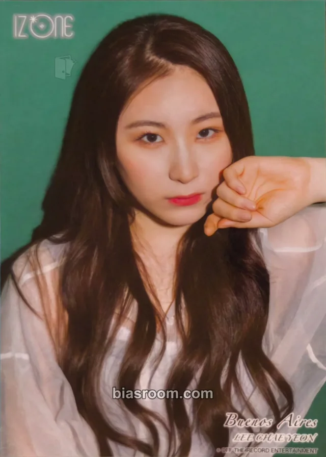 IZ*ONE - Lee Chaeyeon - Buenos Aires Album photo print B version random pack