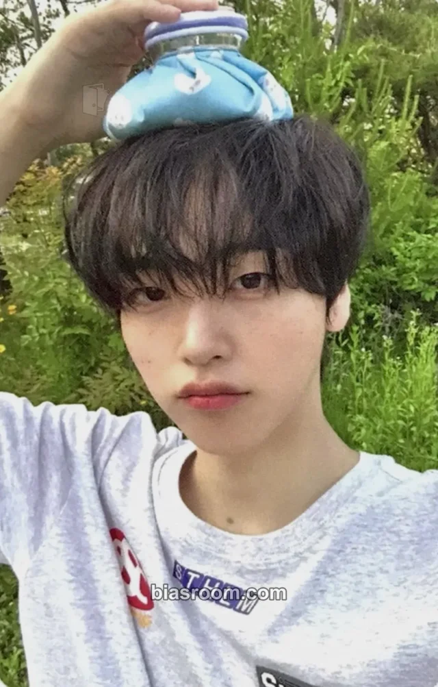 CRAVITY - Hyeongjun - Dare to Crave Album apple music fansign round 1 video call (fancall)