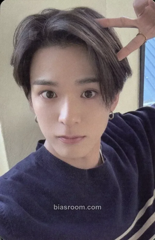 TREASURE - Asahi - 2024 Welcoming Collection Other kit photocard photocard set C version random photocard selfie welcome kit