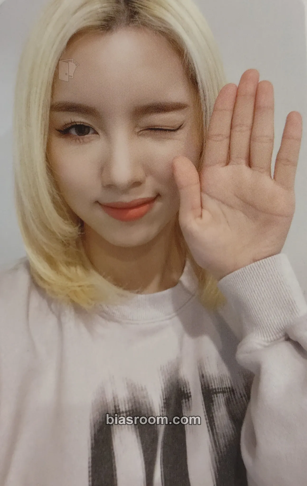 Lucy Pit-a-Pat Photocard - WOOAH - WOOAH K-pop photocard