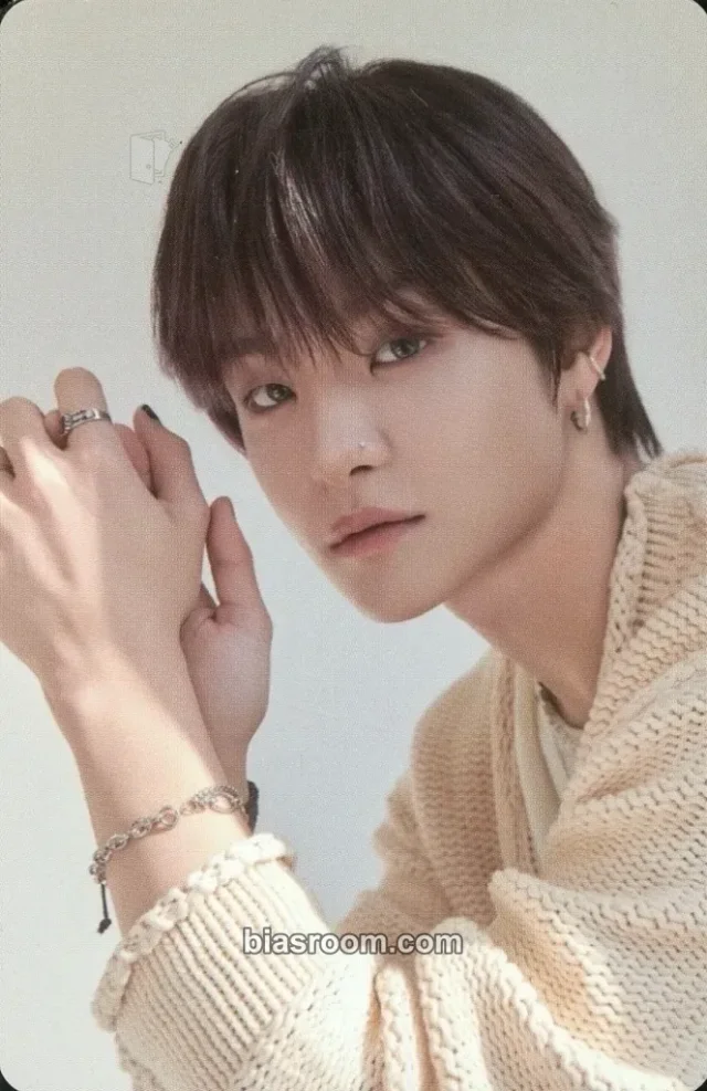 TREASURE - Jihoon - 2024 Welcoming Collection Other kit photocard photocard set concept photocard random photocard D version welcome kit