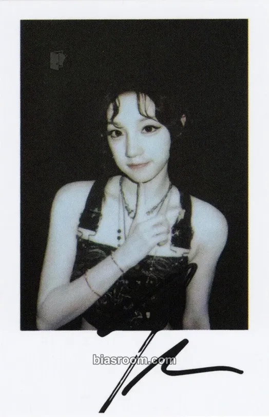 Yuqi We made Photocard - i-dle - i-dle K-pop photocard