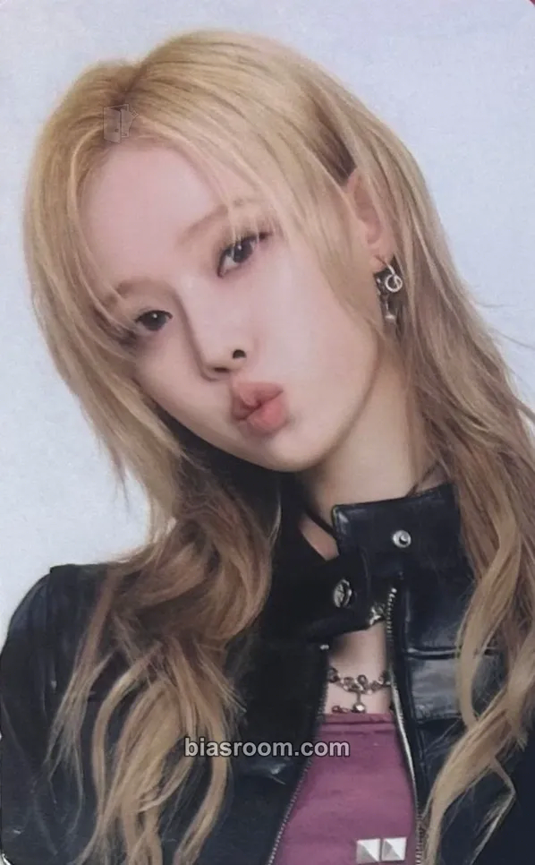 Winter 2025 SMTOWN : THE CULTURE, THE FUTURE Photocard - aespa - aespa K-pop photocard
