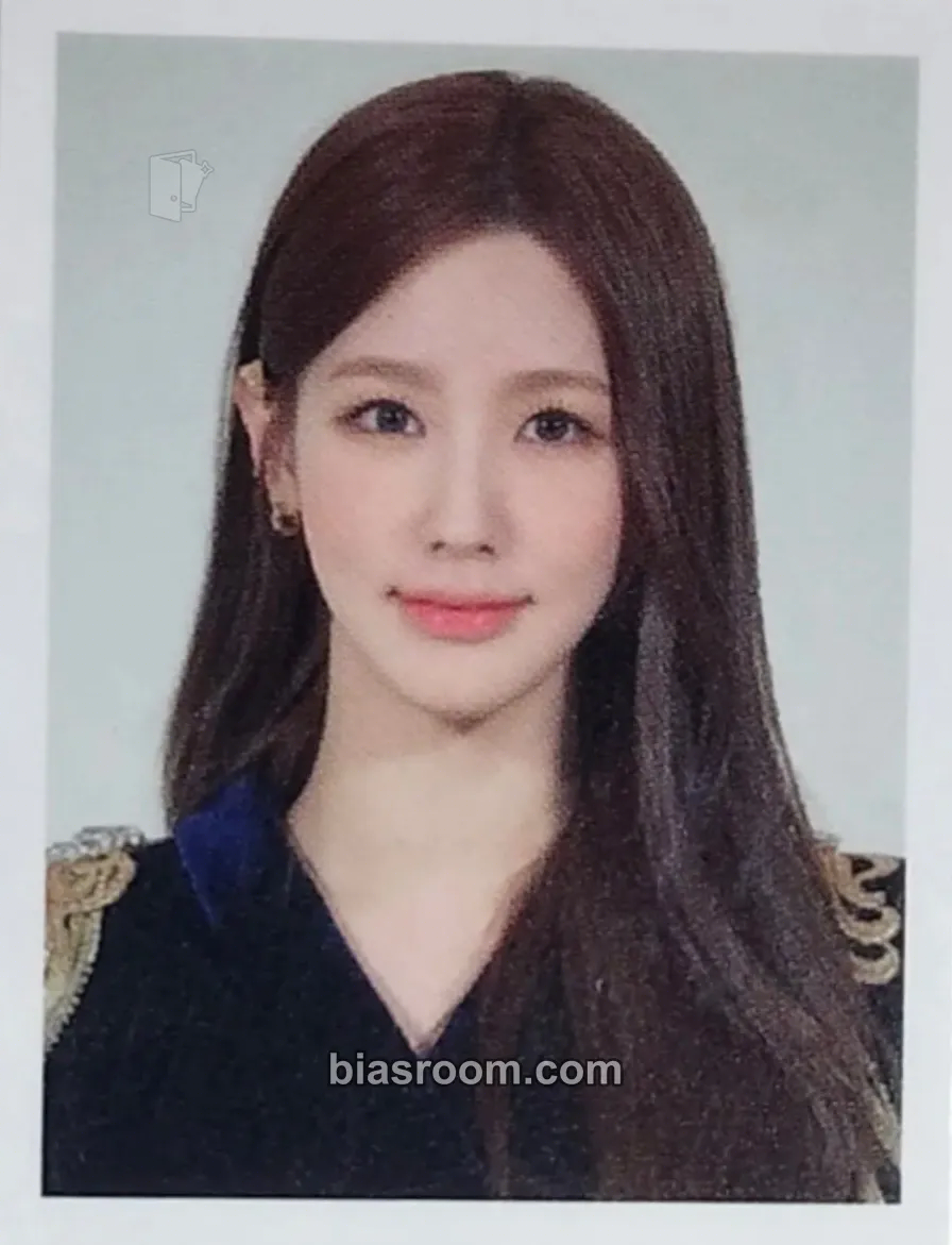 Miyeon 3rd Neverland Membership Photocard - i-dle - i-dle K-pop photocard