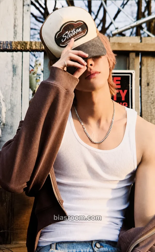 SEVENTEEN - The8 - V8 Album makestar pob (pre-order benefit)