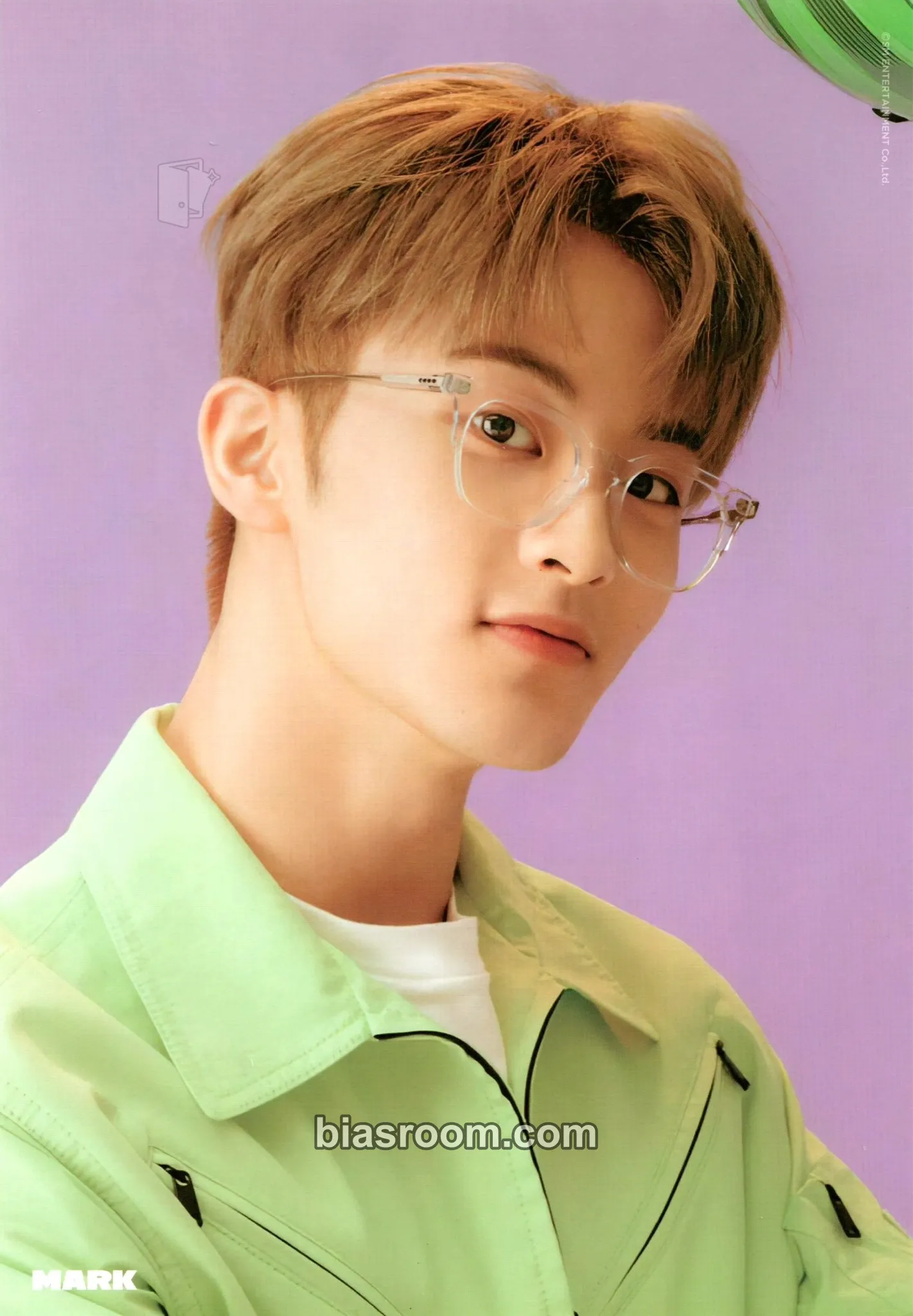 Mark 2021 Season’s Greetings Photocard - NCT DREAM - NCT DREAM K-pop photocard