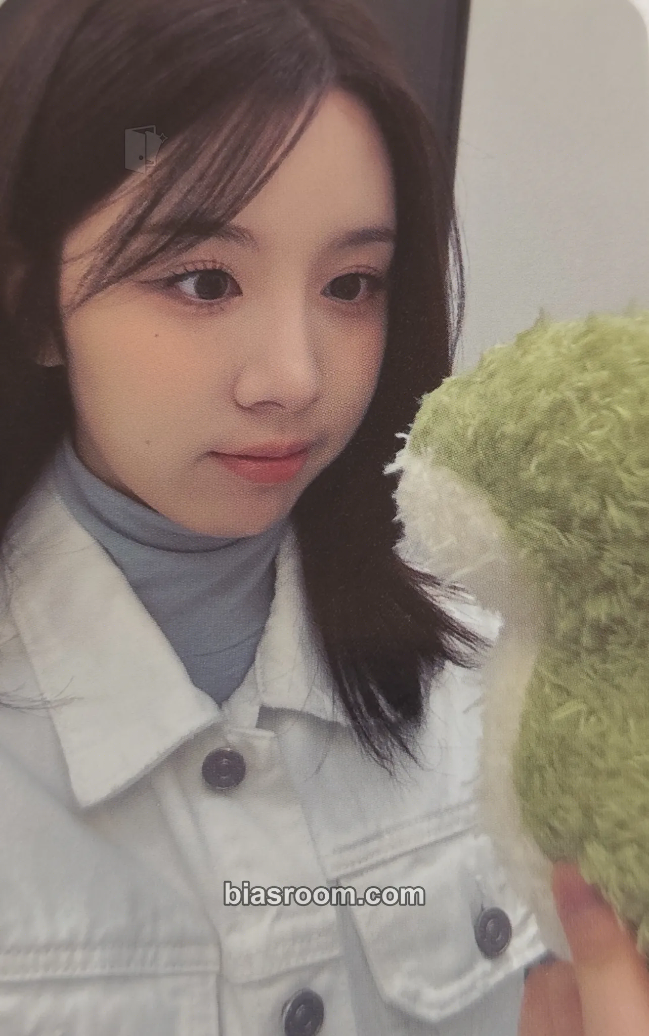Lucy 2025 Season's Greetings Photocard - WOOAH - WOOAH K-pop photocard