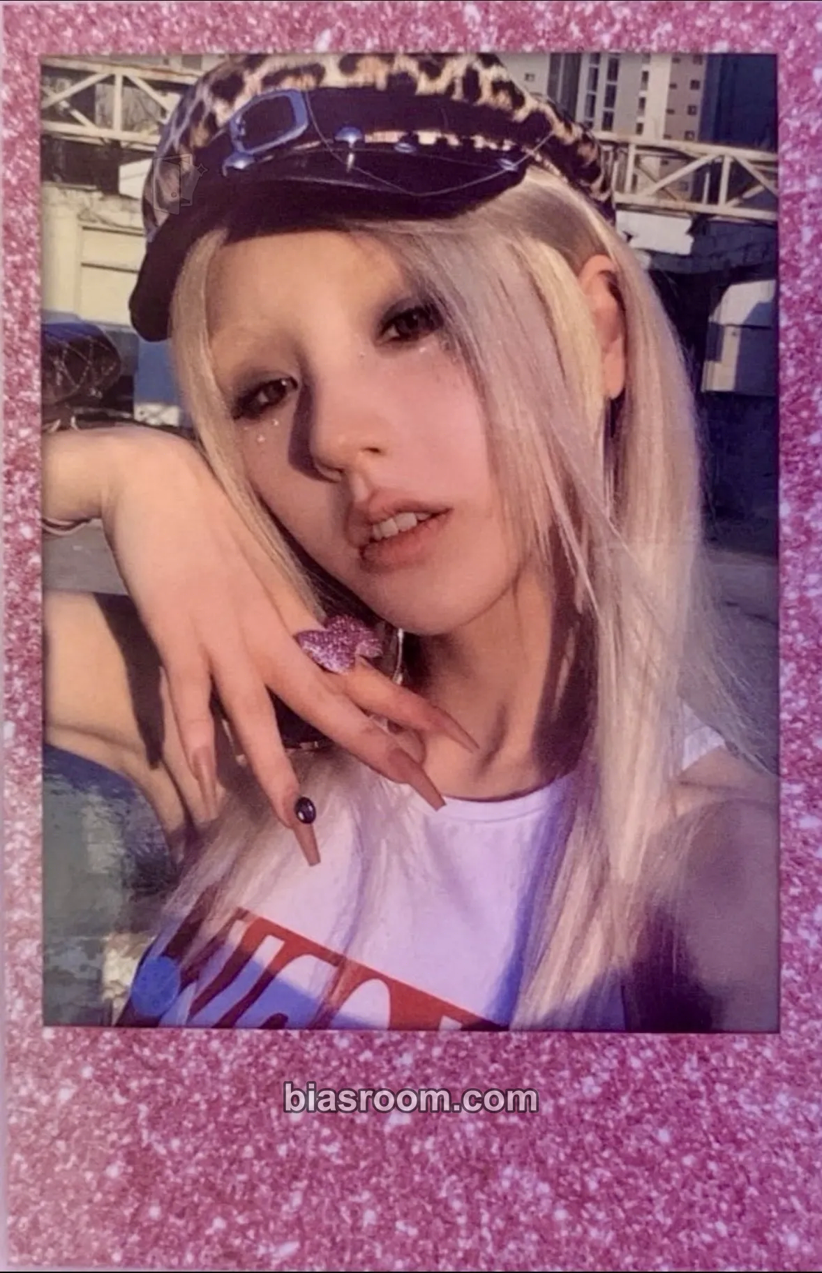 HeeJin Hyper-Ego Photocard - ARTMS - ARTMS K-pop photocard