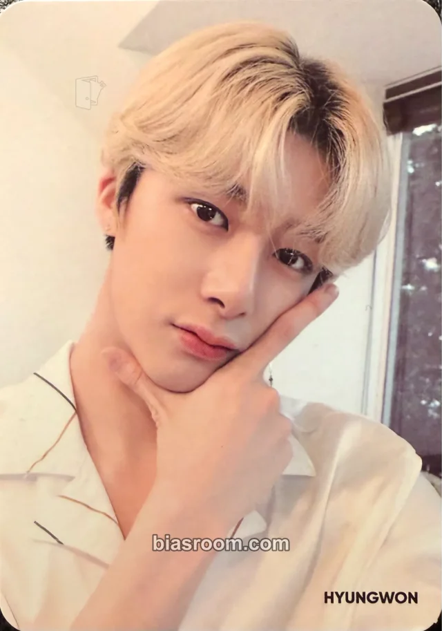 MONSTA X - Hyungwon - 2018 World Tour - The Connect Event A version encore merch photocard photocard set