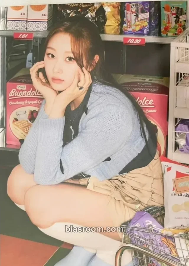 aespa - Giselle - MY SYNK Fanmeeting Event merch postcard book postcard