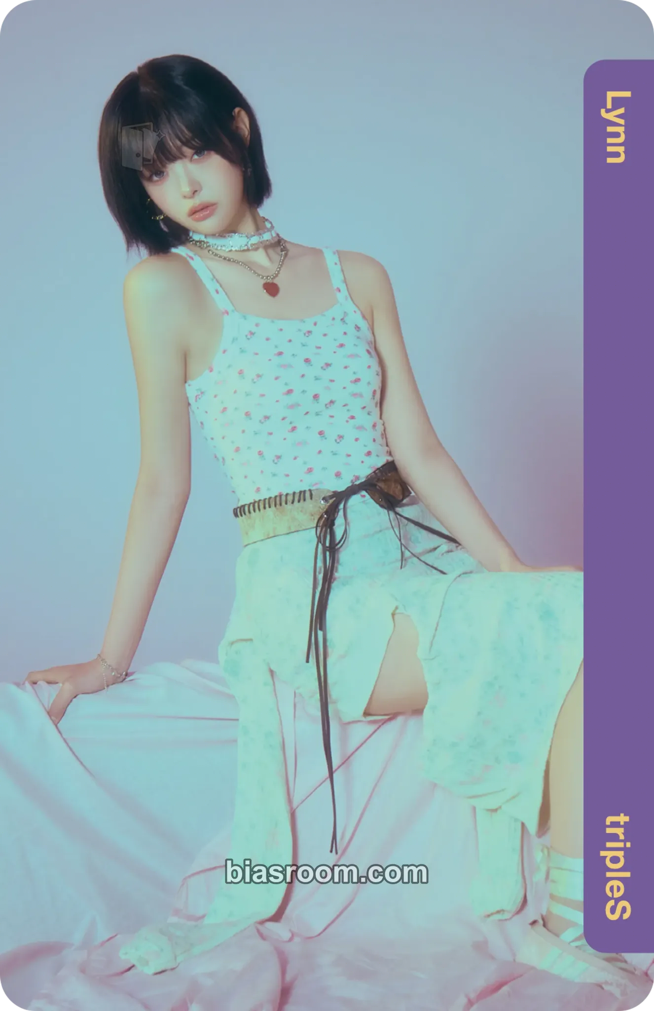Lynn Dream Dress Photocard - tripleS - tripleS K-pop photocard