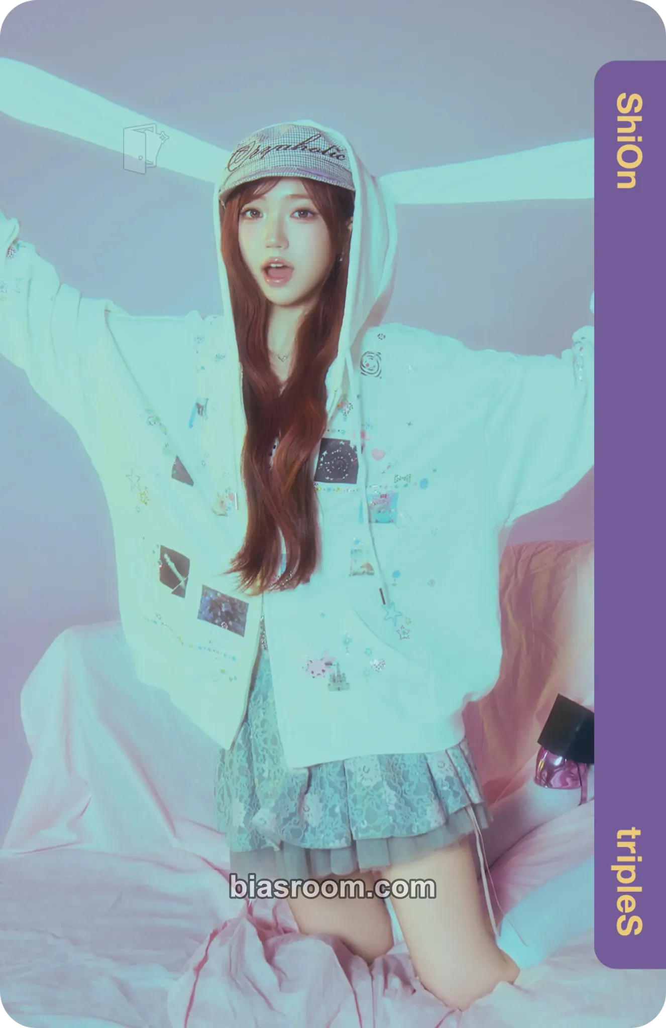 Shion Dream Dress Photocard - tripleS - tripleS K-pop photocard