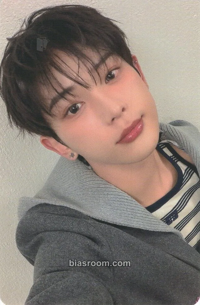 Harua We on Fire Photocard - &TEAM - &TEAM K-pop photocard