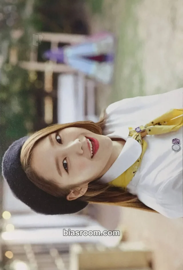 Jiho OH MY GIRL 2017 Season's Greetings [WELCOME TO SCHOOL] K-pop photocard