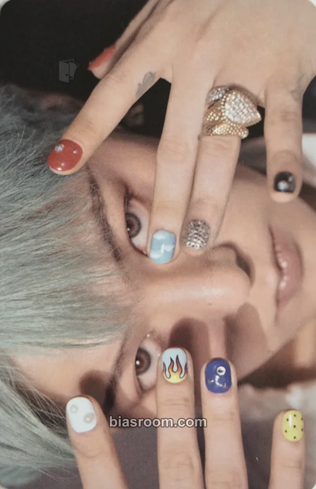 G-Dragon - G-Dragon - G-DRAGON MEDIA EXHIBITION : Übermensch Event photocard set
