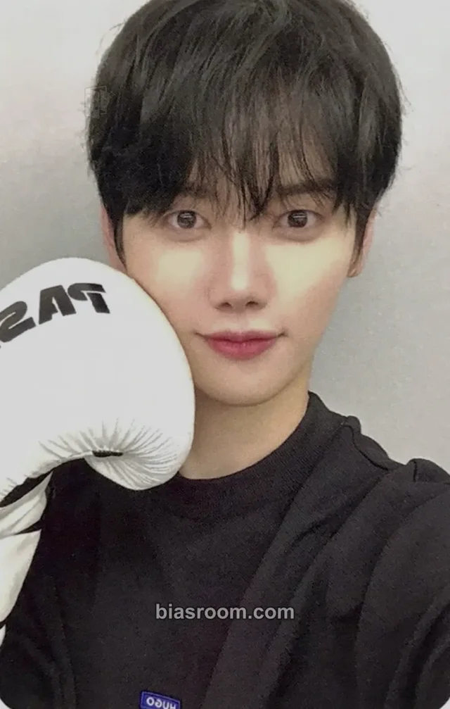 CRAVITY - Minhee - Dare to Crave Album apple music fansign round 3 video call (fancall)