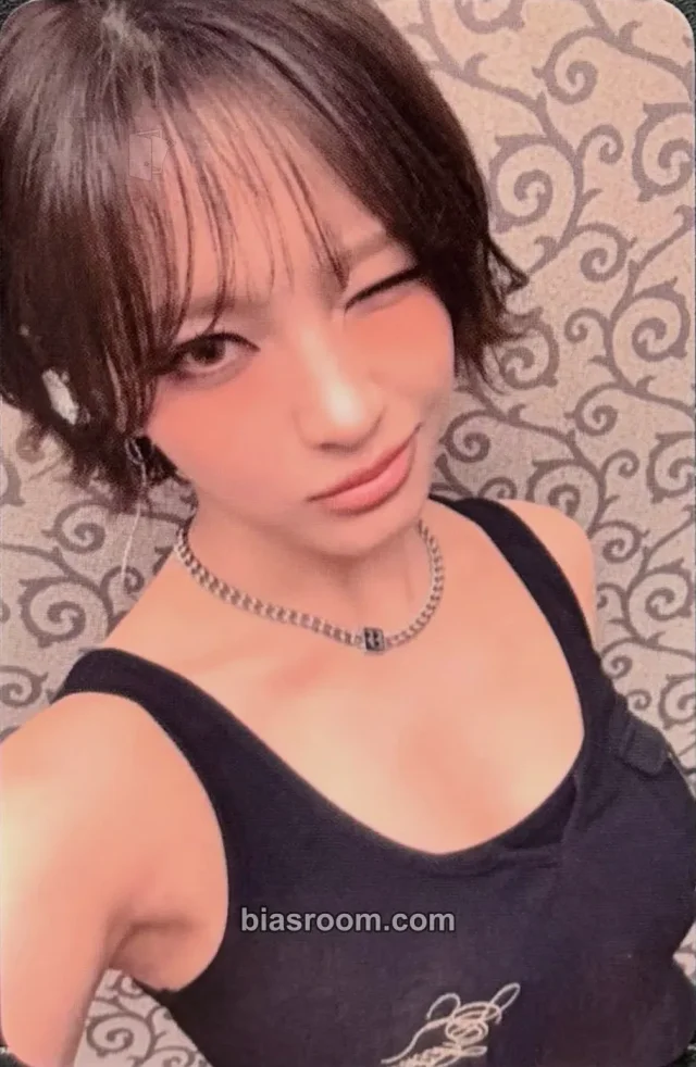 Billlie - Moon Sua - Billlie'ver Billage Pop-Up Event merch photocard pop-up online purchase benefit soundwave