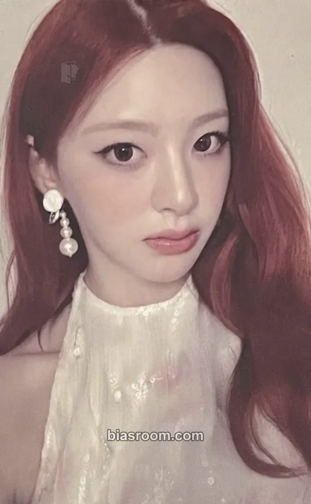 STAYC - Seeun - KiND Magazine Summer 2025 Other magazine photocard purchase benefit kind magazine