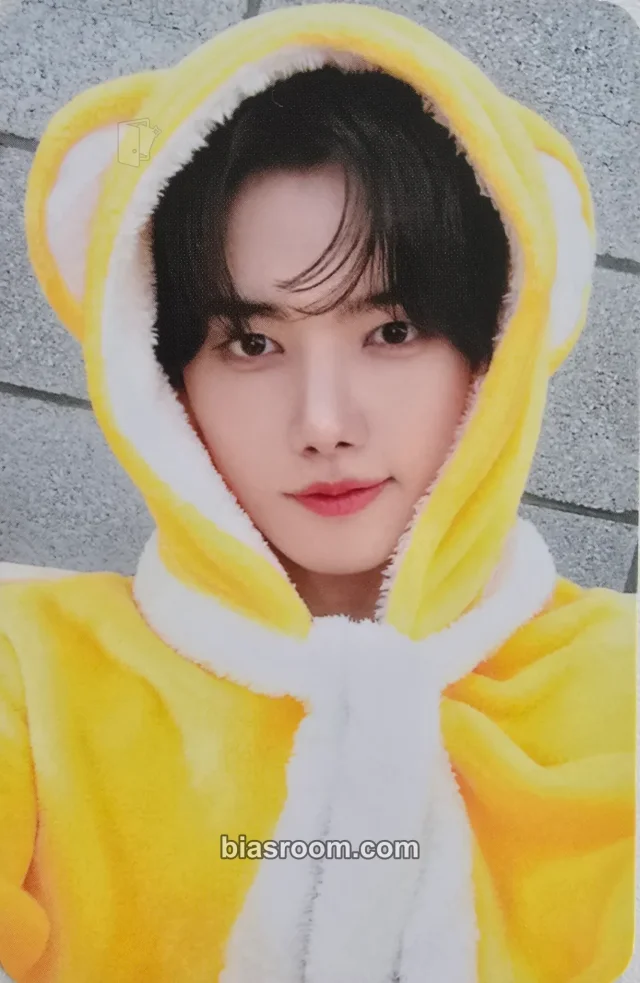 CRAVITY - Minhee - Dare to Crave Album muvve round 1 video call (fancall) fansign