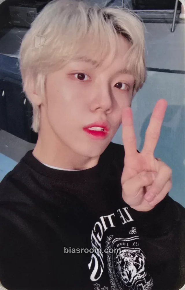 CRAVITY - Seongmin - The Awakening: Written In the Stars Album soundwave video call (fancall) round 5 fansign