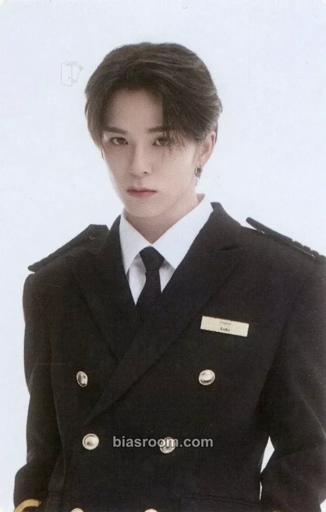 TREASURE - Asahi - 2024 Welcoming Collection Other kit photocard photocard set B version random photocard concept photocard welcome kit