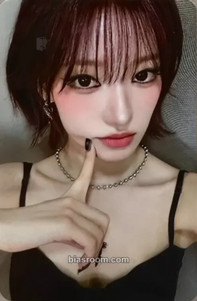 Billlie - Siyoon - The Collective Soul and Unconscious: Chapter Two Album ktown4u video call (fancall) round 2