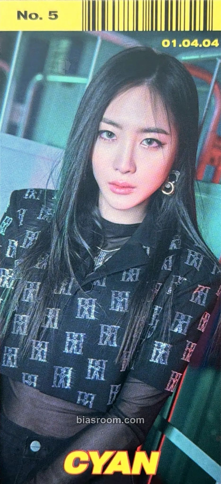 Cyan POP Photocard - bugAboo - bugAboo K-pop photocard