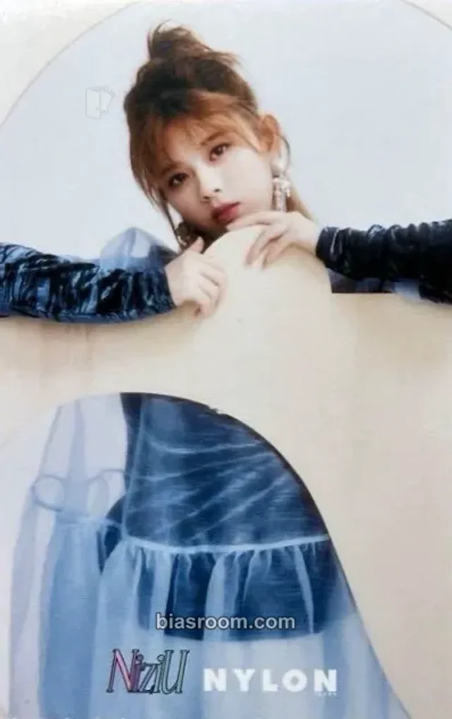 NiziU - Riku - Niziu x Nylon Magazine Other magazine photocard nylon magazine photocard set