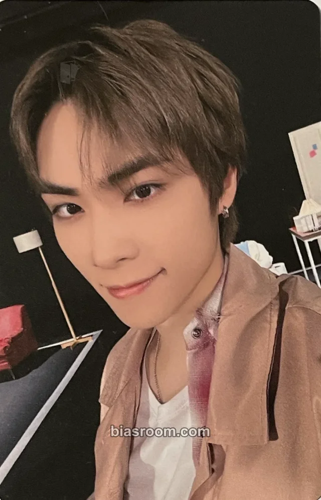 WayV - Xiaojun - Phantom Album withfans / yizhiyu (yzy)