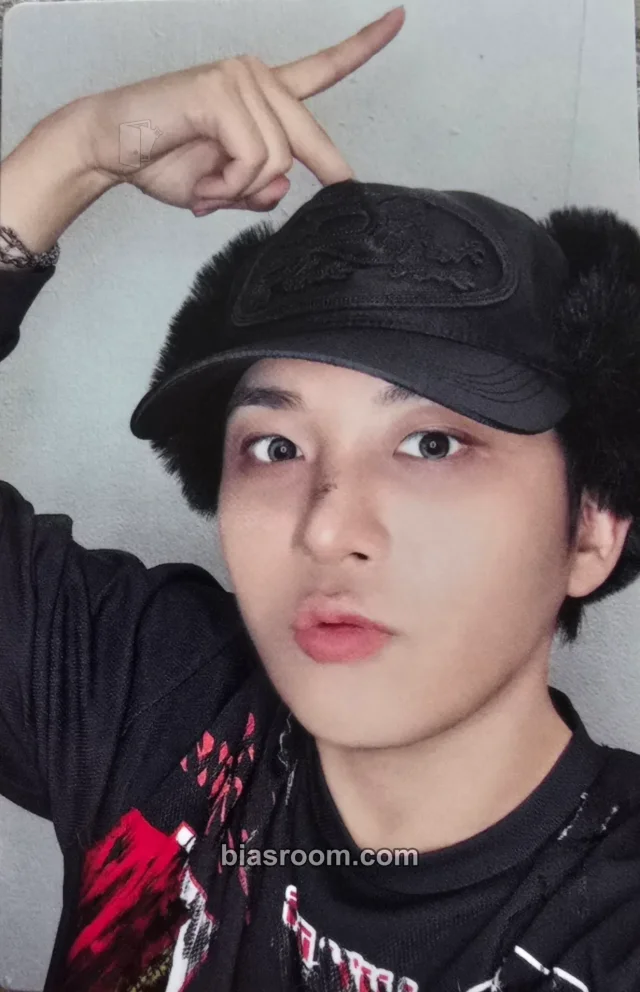 ATEEZ - Jongho - BAD Album album photocard japanese album solo version version 1