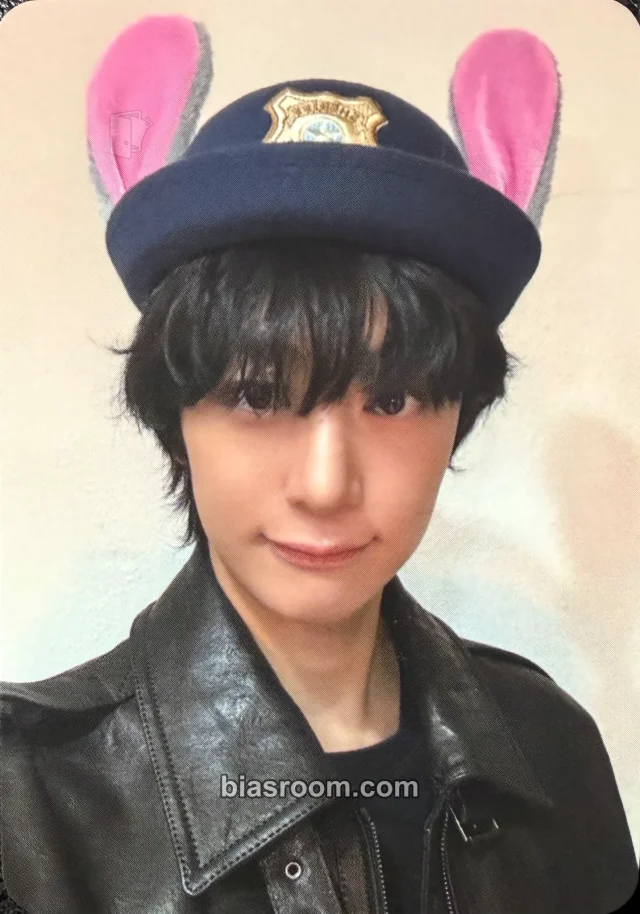 MONSTA X - Hyungwon - THE X Album fansign round 3 withmuu/withdrama