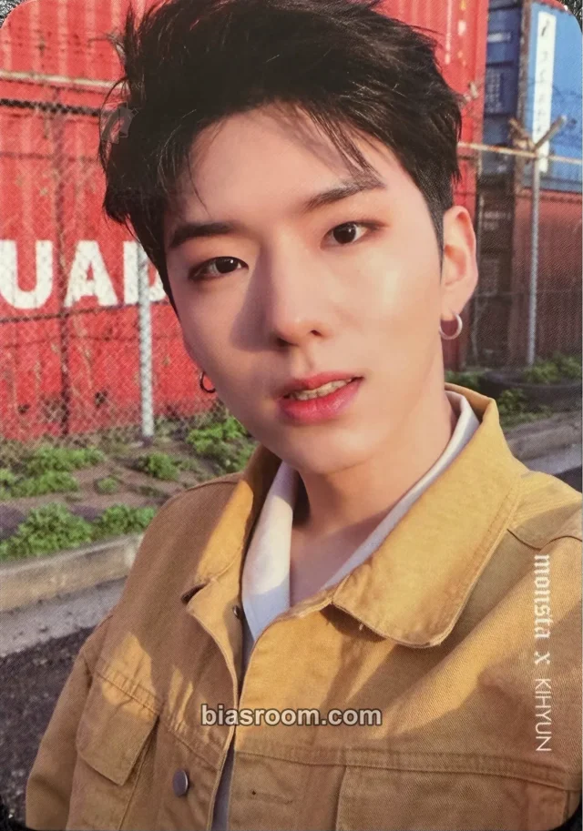 MONSTA X - Kihyun - First World Tour Beautiful Event A version merch photocard photocard set