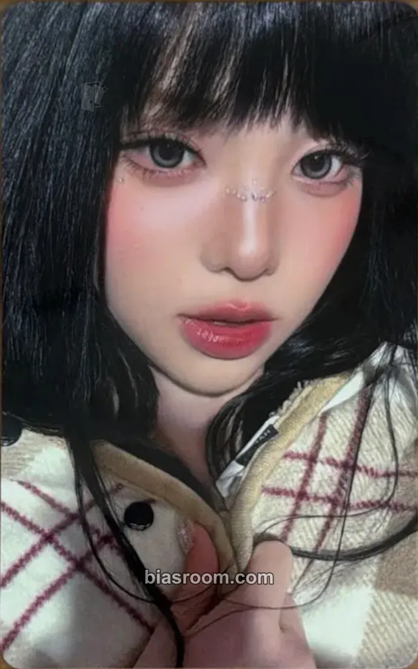 Ian ICONIC HEART Photocard - Hearts2Hearts | Bias Room
