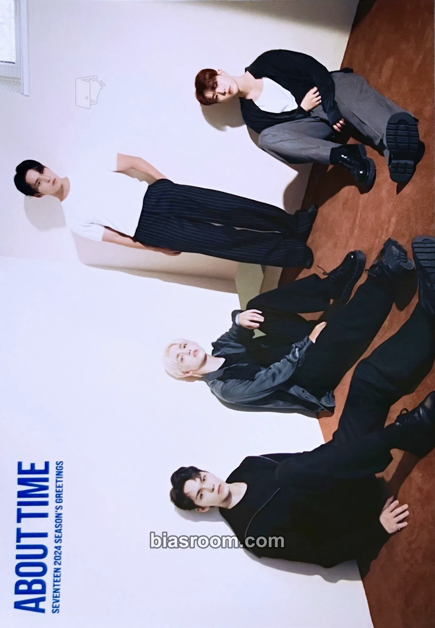 2024 Season's Greetings Photocard - SEVENTEEN - SEVENTEEN K-pop photocard