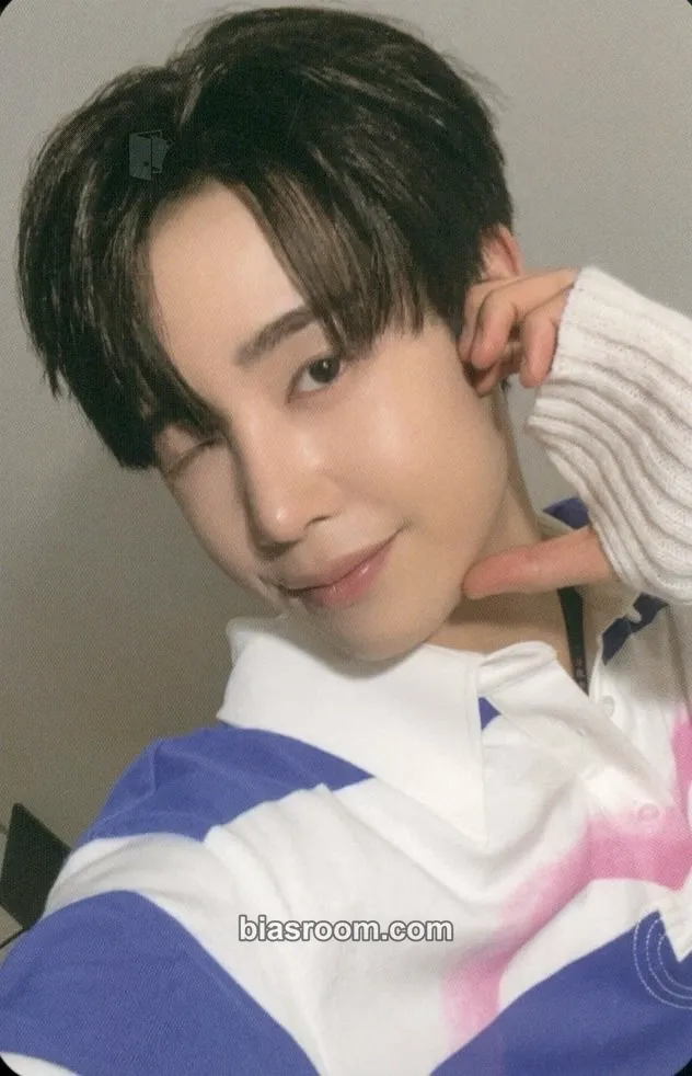 Hunter xikers WORLD TOUR TRICKY HOUSE : FIRST ENCOUNTER 2023-2024 Photocard - xikers - xikers K-pop photocard