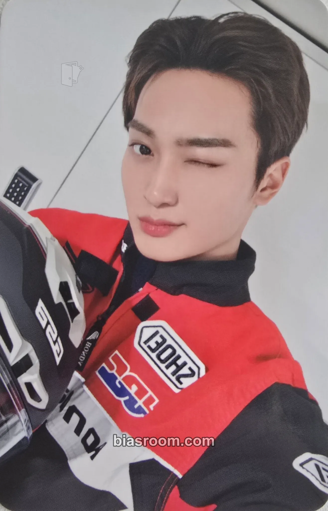 Taeyoung Dare to Crave: Epilogue Photocard - CRAVITY - CRAVITY K-pop photocard