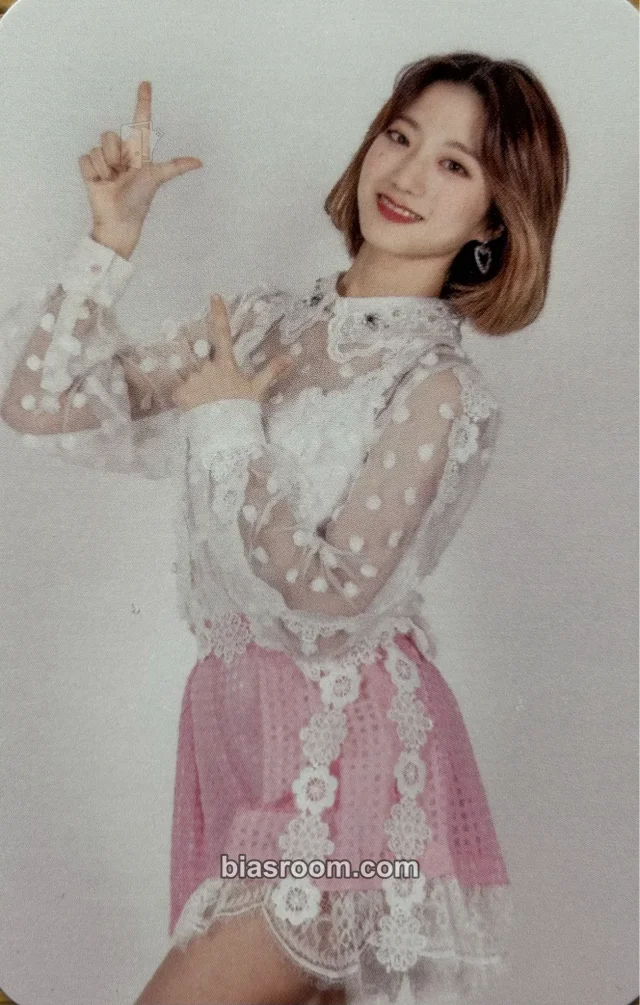 PinkFantasy - Yubeen - Fantasy (Limited Edition Repackage) Album crowdfunding benefit
