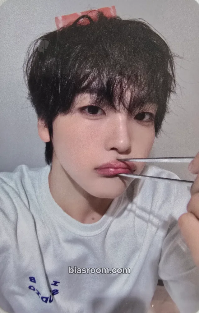 CRAVITY - Hyeongjun - Dare to Crave Album soundwave round 7 fansign video call (fancall)