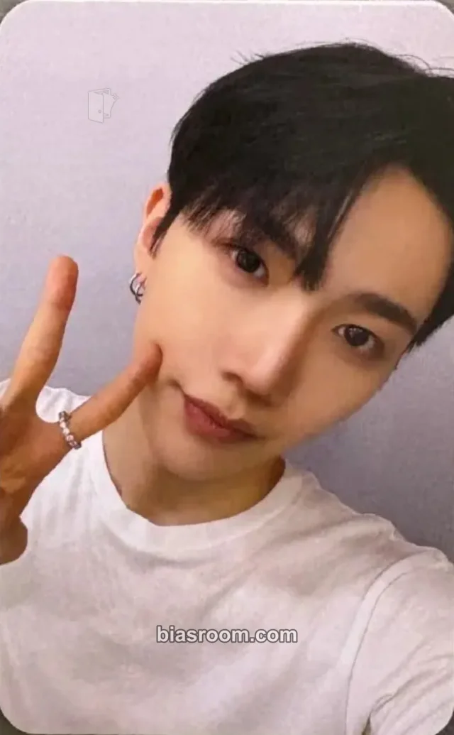 ALL(H)OURS - Hyunbin - 2026 ALL(H)OURS Special Live-Con Event entrance / attendance benefit