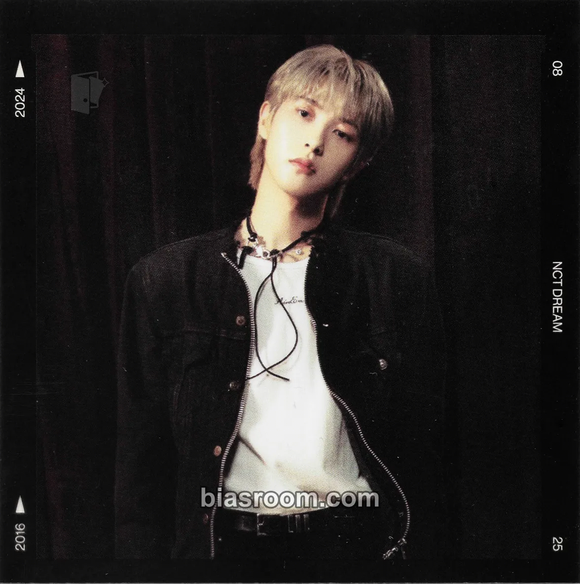 Renjun 2024 Season’s Greetings Photocard - NCT DREAM - NCT DREAM K-pop photocard