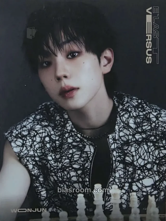E’LAST - Wonjun - VERSUS Album item set postcard hidden message card album inclusion